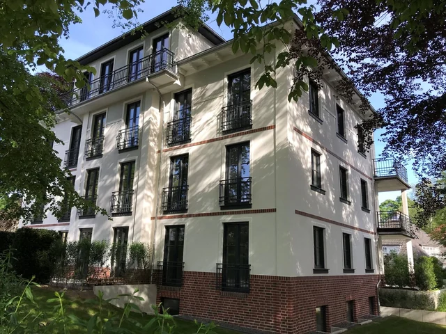 Bismarckstraße 2..jpg